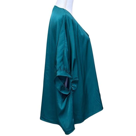Lyn Burches teal top, large, flowy, oversized, boho luxe, minimalist elegance - Picture 2 of 6